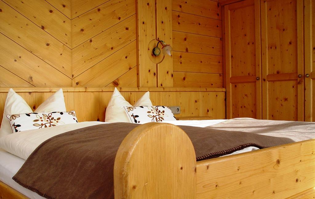 Hotel Garni Apart Elfriede فس الغرفة الصورة