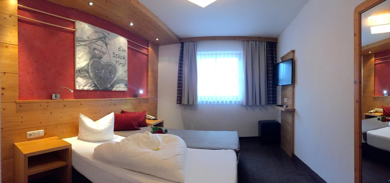 Hotel Garni Apart Elfriede فس المظهر الخارجي الصورة