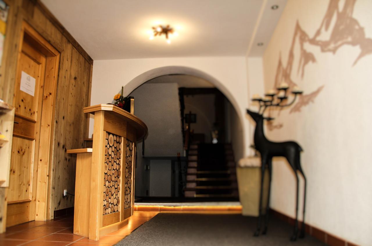 Hotel Garni Apart Elfriede فس المظهر الخارجي الصورة